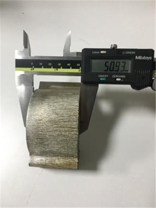 Macchina da taglio laser a piattaforma singola 1000-30000 W (2)